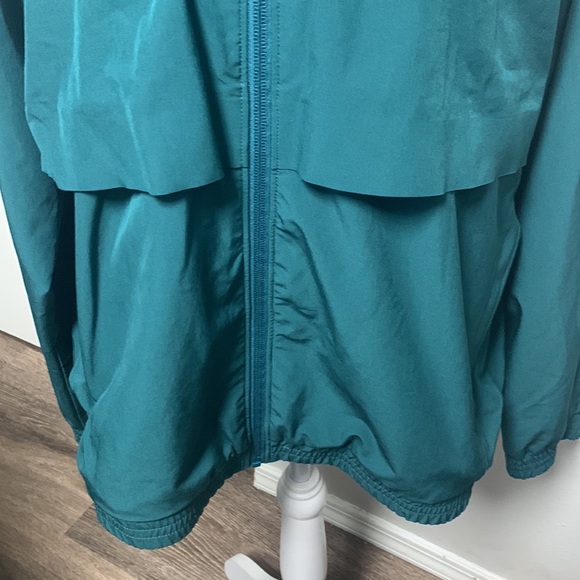 Figs jacket - Picture 3 of 9